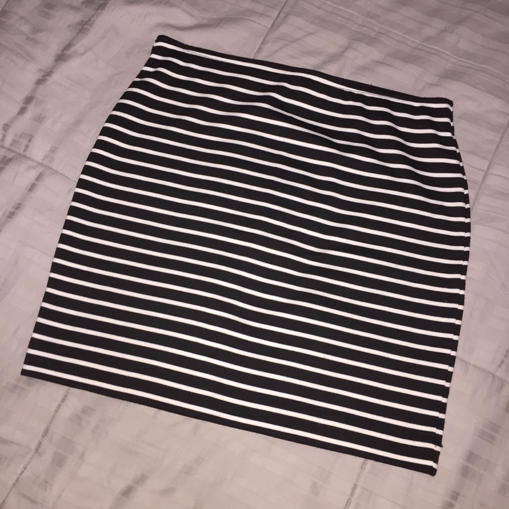 a.n.a. Petite Mini Skirt